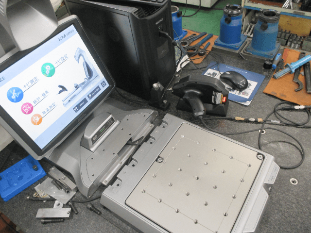 三次元測定機